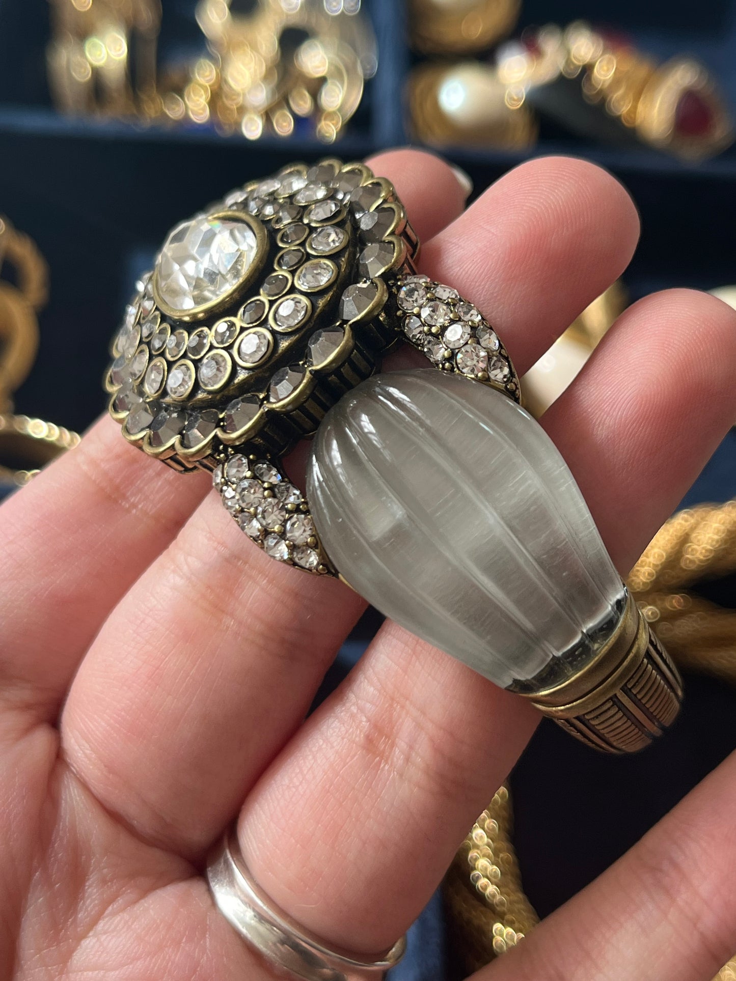 Vintage Heidi Daus 2010 "Collector's" Collection Oval Gray Rhinestone Mellon Lucite Bronze-Tone Bracelet Bangle