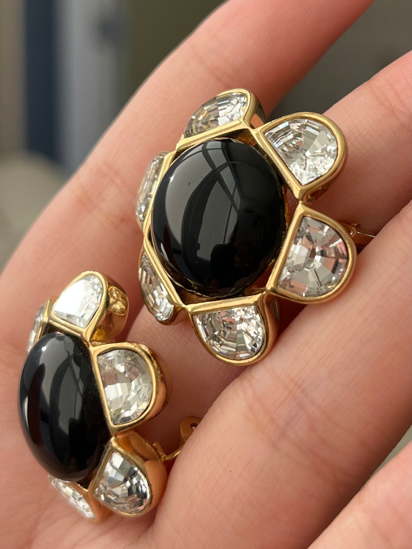 Vintage Christian Dior Flower Round Black Poured Glass Cabochon Large Rhinestone Pedal Gold-Plated Clip-On Earrings