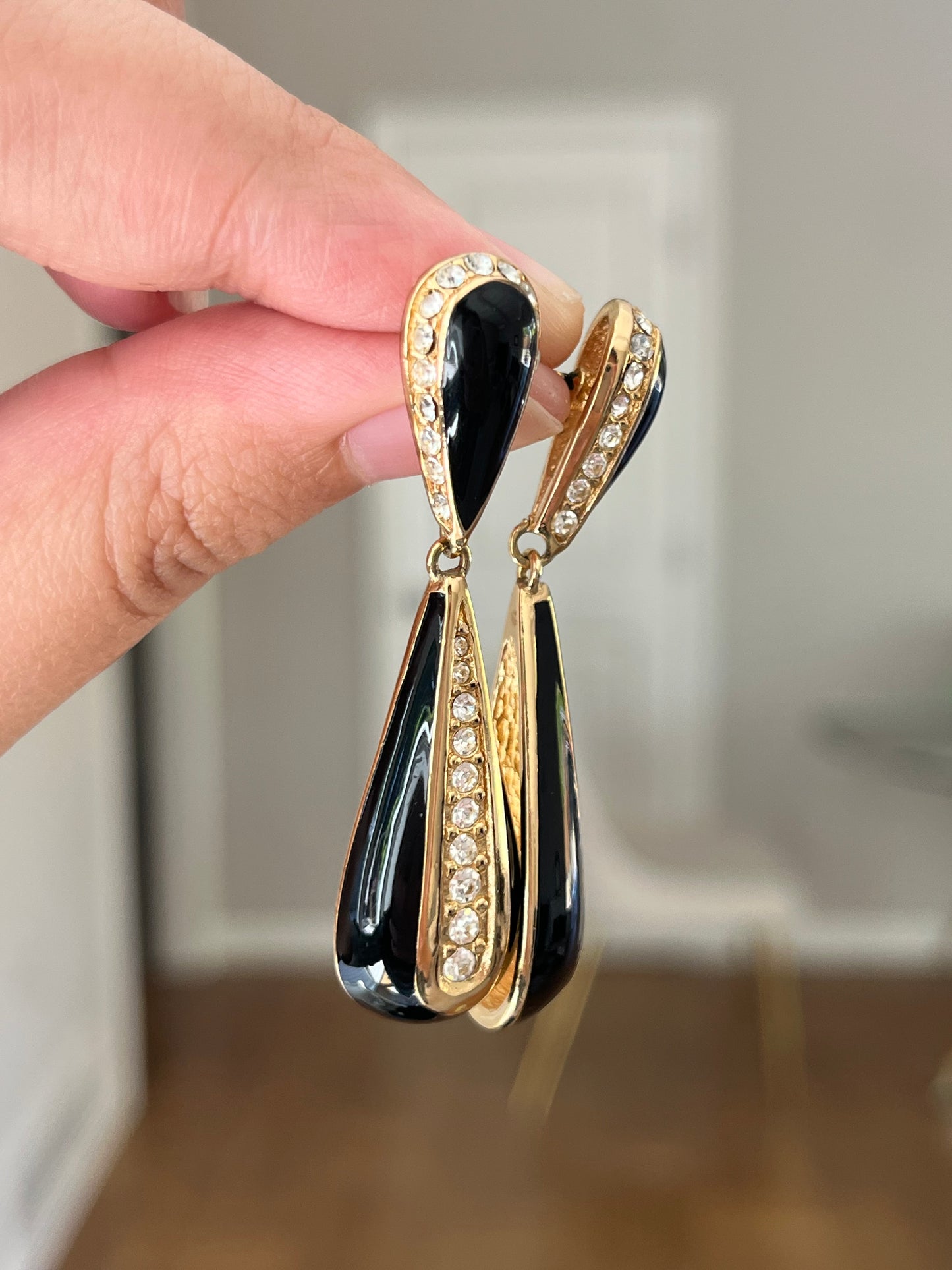 Vintage Christian Dior Teardrop Dangle Drop Black Enamel Rhinestone Gold-Tone 14k Gold Post Pierced Earrings