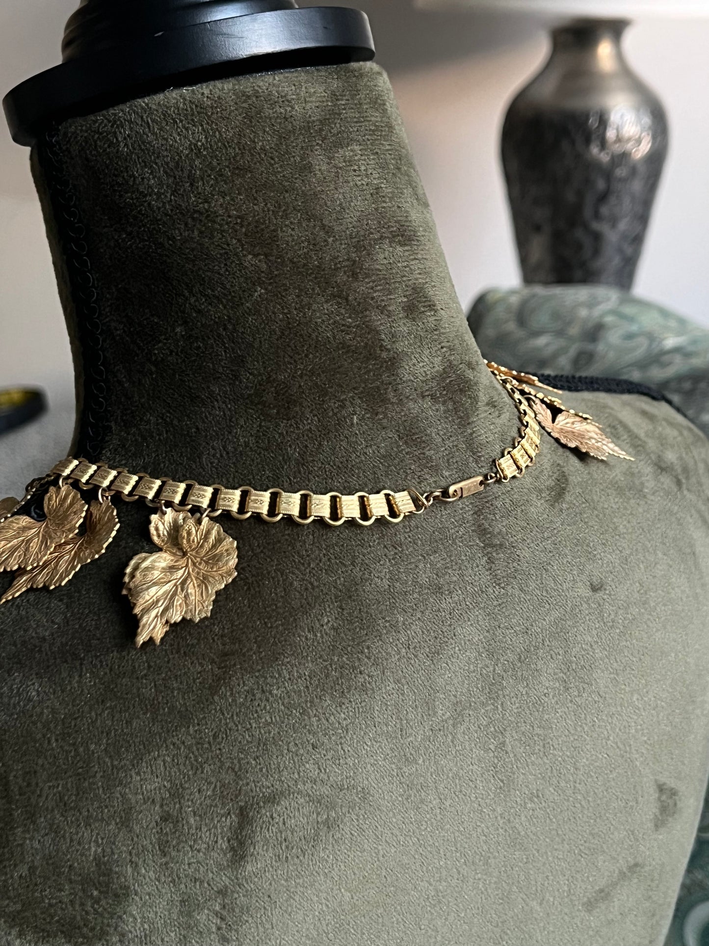 Vintage Miriam Haskell "Vine" Collection Vine Leaf Droplet Bib Collar Bronze Gold-Tone Statement Necklace