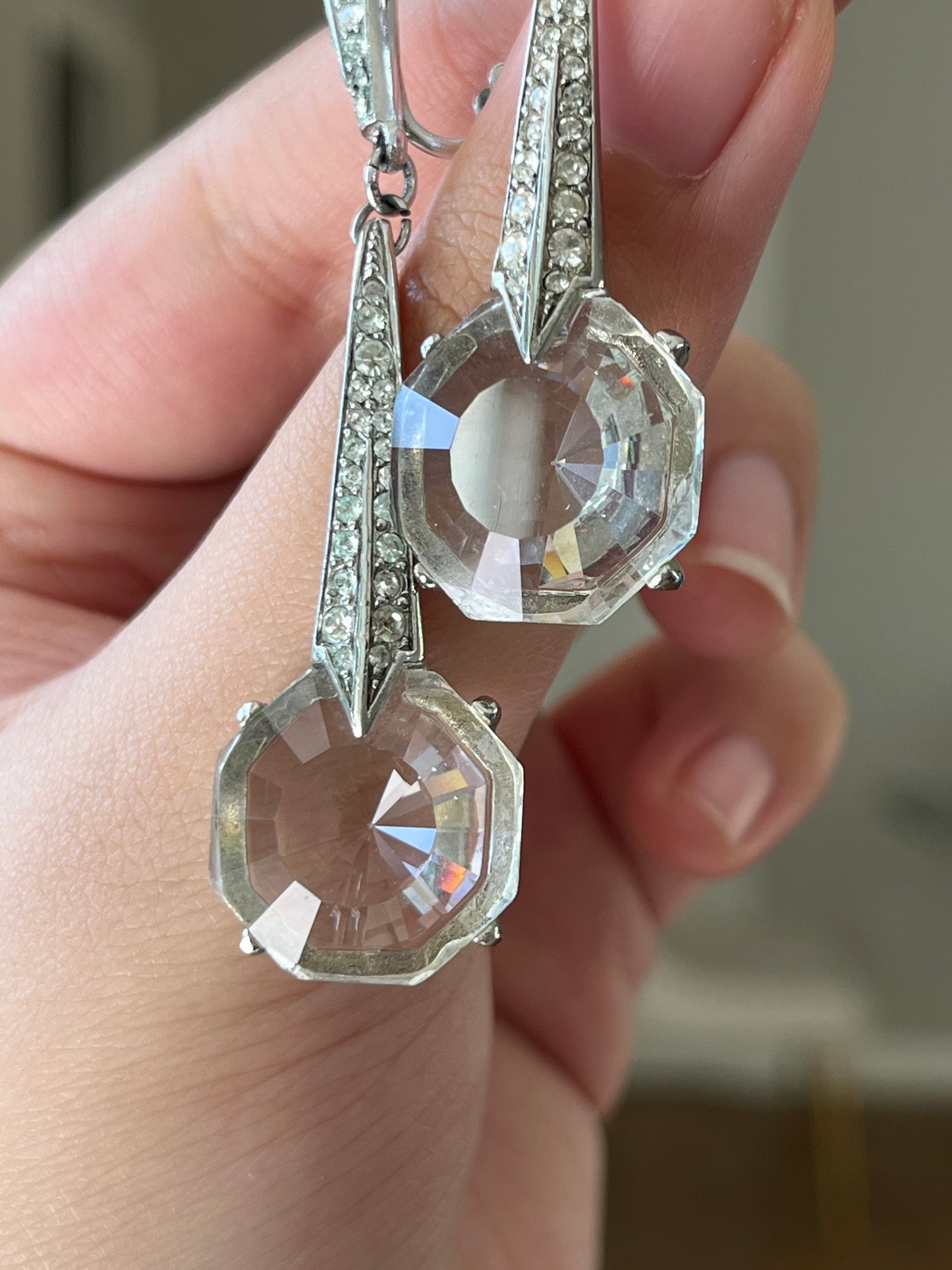 Vintage Givenchy 1978 Clear Faux Crystal Rhinestone Dangle Drop Long Shoulder Brush Silver-Tone Clip-On Earrings