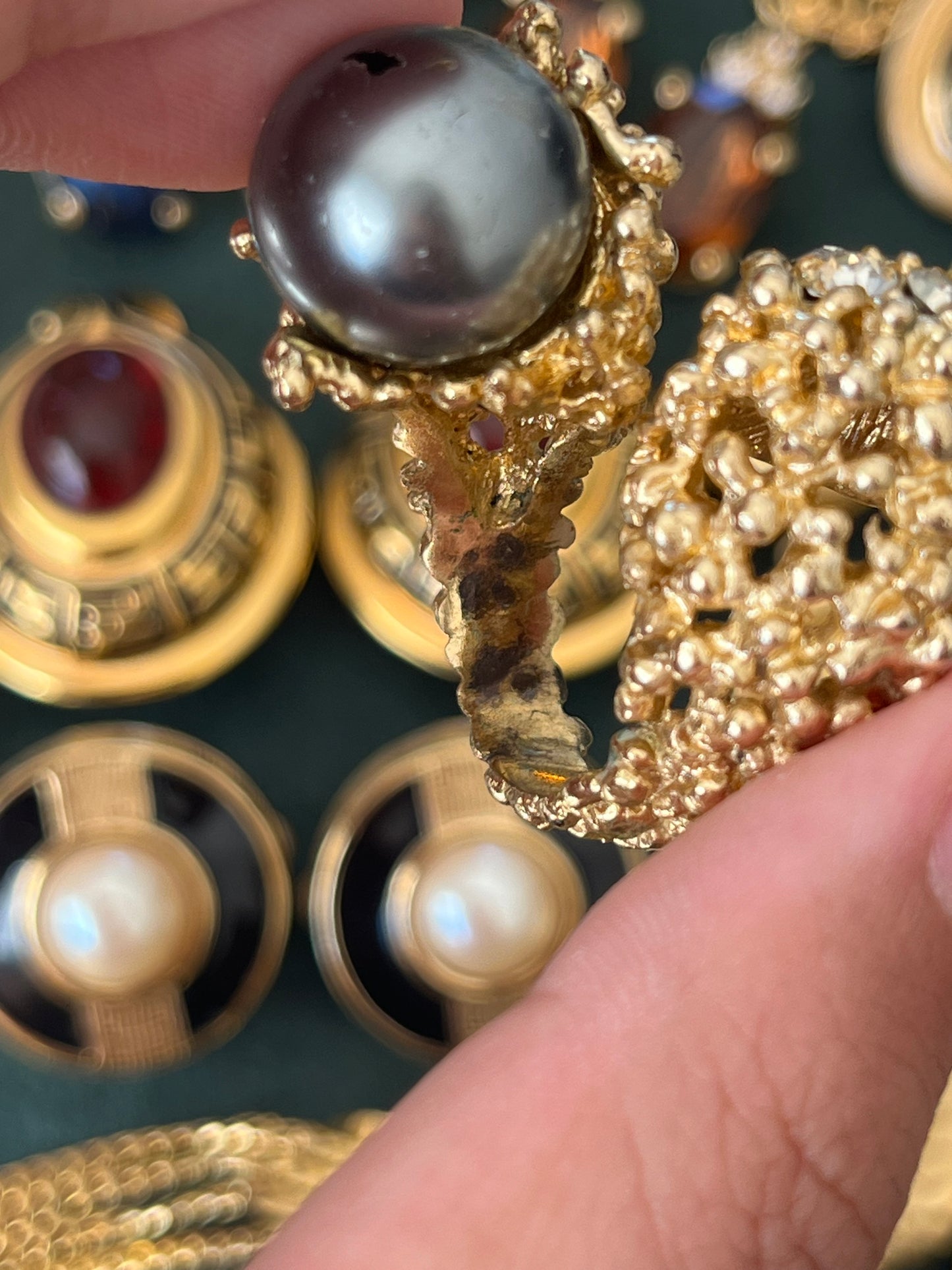 Vintage Grossé (Christian Dior) 1966 Faux Grey Tahitian Pearl Irregular Nugget Gold-Plated Adjustable Open Cocktail Ring