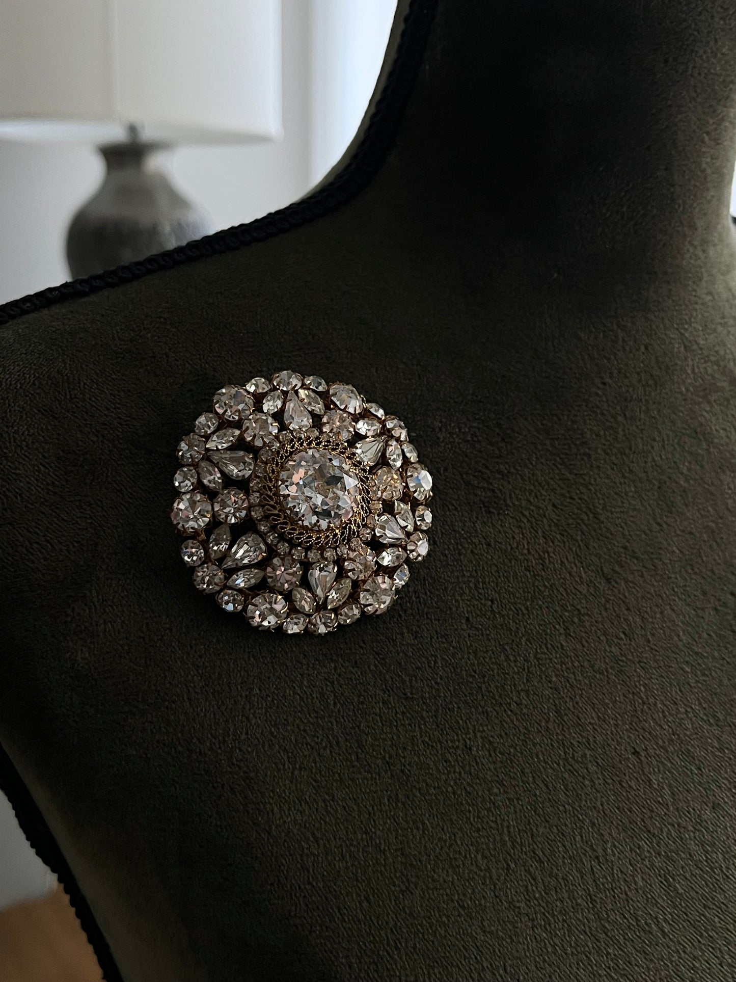 Vintage Made In Austria Snowflake Clear Rhinestone Prong Gold-Tone Filigree Brooch