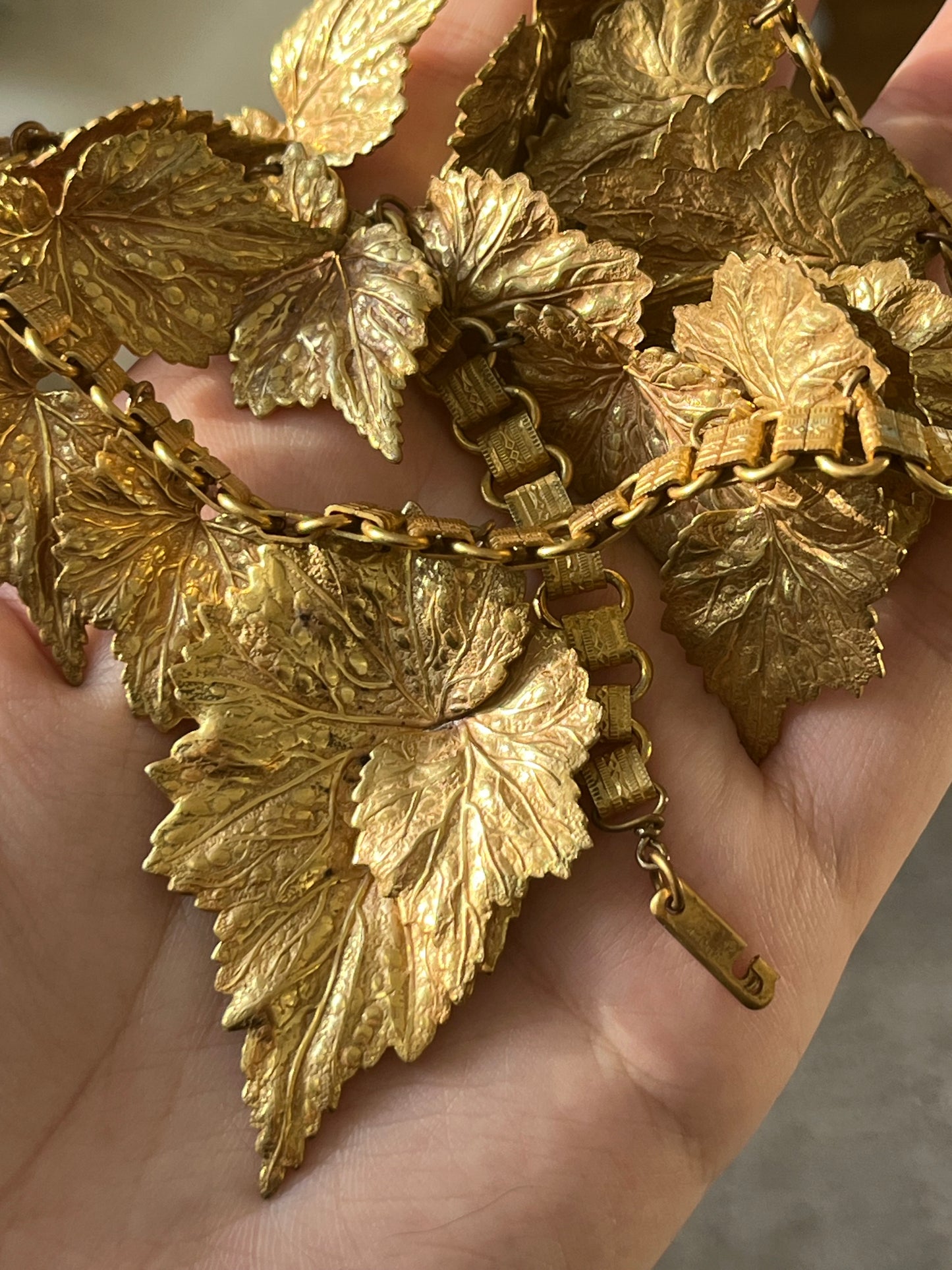 Vintage Miriam Haskell "Vine" Collection Vine Leaf Droplet Bib Collar Bronze Gold-Tone Statement Necklace