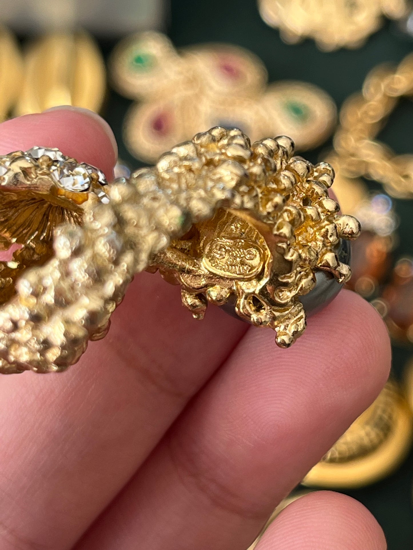 Vintage Grossé (Christian Dior) 1966 Faux Grey Tahitian Pearl Irregular Nugget Gold-Plated Adjustable Open Cocktail Ring