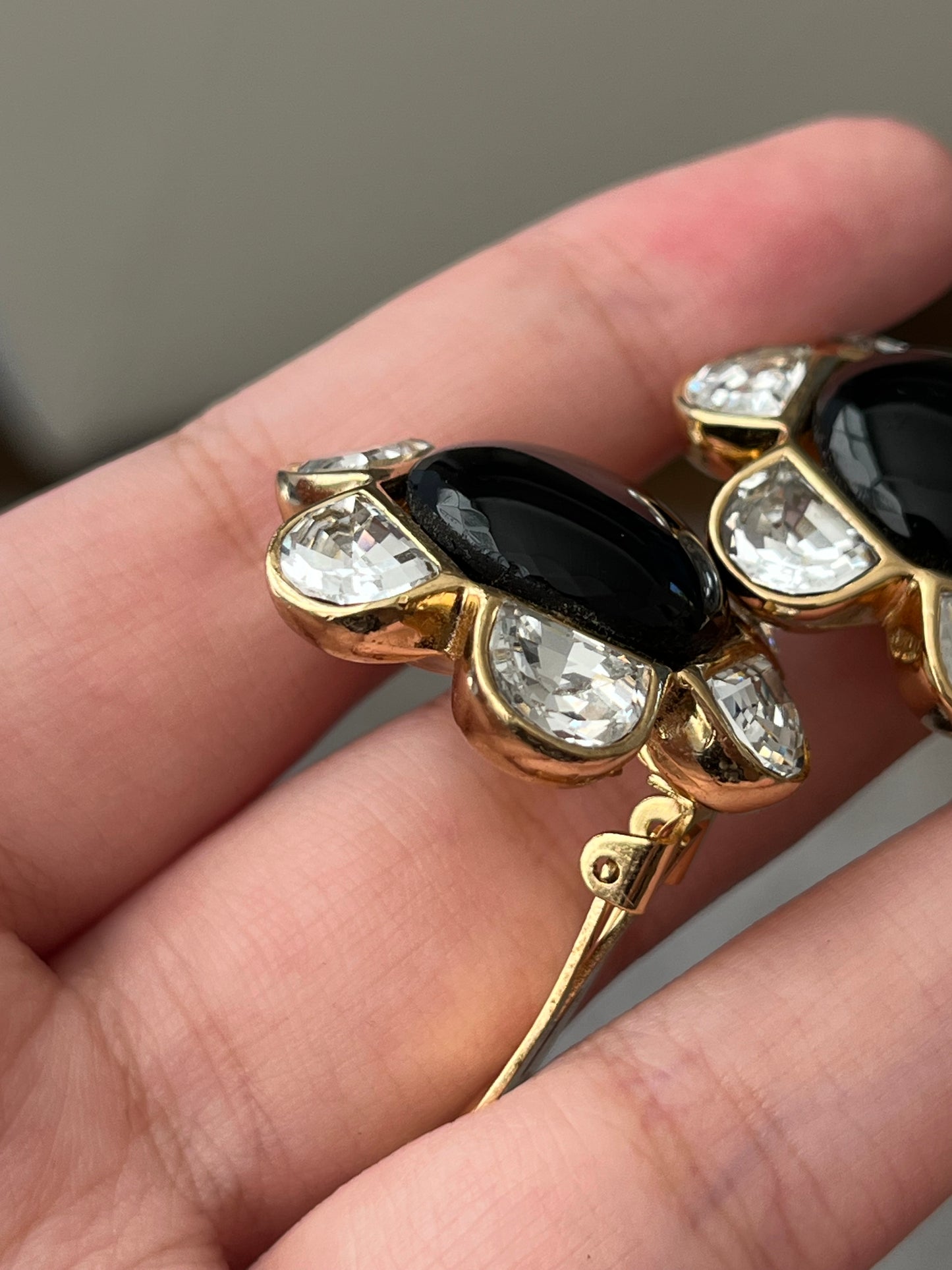 Vintage Christian Dior Flower Round Black Poured Glass Cabochon Large Rhinestone Pedal Gold-Plated Clip-On Earrings