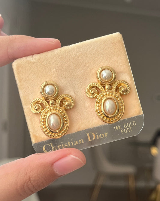 Vintage Christian Dior "Baroque" Collection Oval Pearl Arabesque Dotted Gold-Plated Edge 14k Gold Post Pierced Earrings [New With Tag]