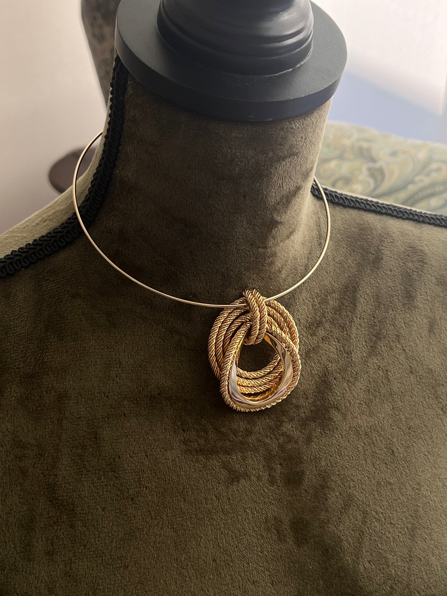 Vintage Grossé (Christian Dior) 1971 "Rope" Collection Layered Braided Knot Gold-Plated Pendant with Unsigned Choker Necklace