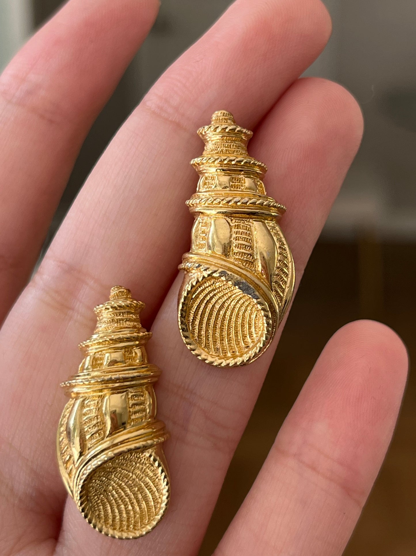 Vintage Christian Dior Sea Shell Brushed Gold-Tone 14k Gold Post Pierced Earrings