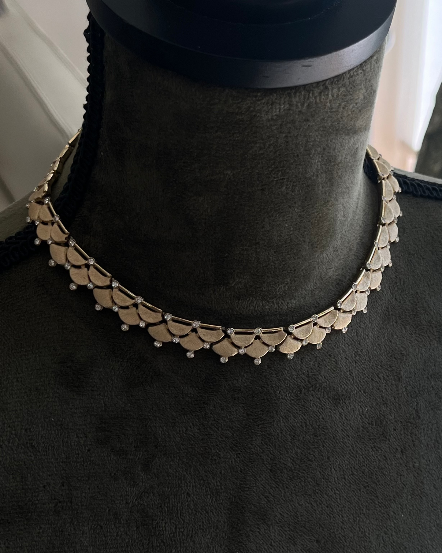 Vintage Crown Trifari "Dagon Scale" Layered Pedal Rhinestone Gold-Tone Choker Necklace